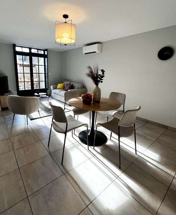 Les Demoiselles De La Tour ! Apartamento Carcassonne Exterior foto
