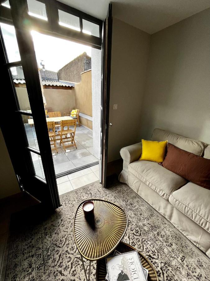 Les Demoiselles De La Tour ! Apartamento Carcassonne Exterior foto